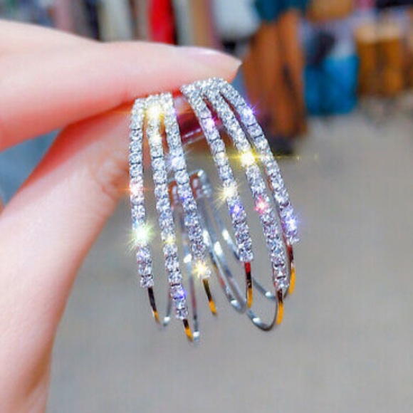 NEW Sterling Silver Hoop ❇️ Earrings - Picture 2 of 3